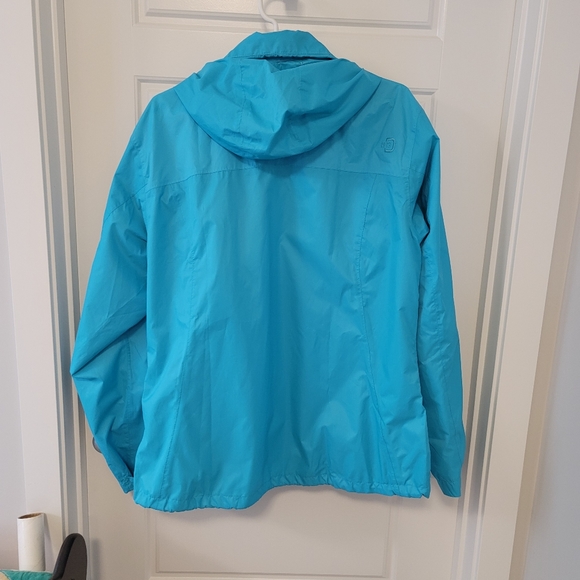 Coat - Picture 2 of 5